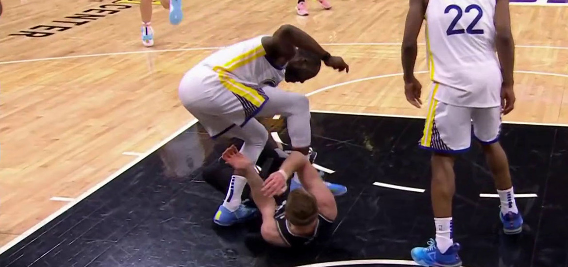 Draymond-Green-Domantas-Sabonis