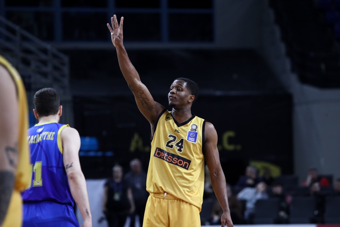 aek peristeri williams
