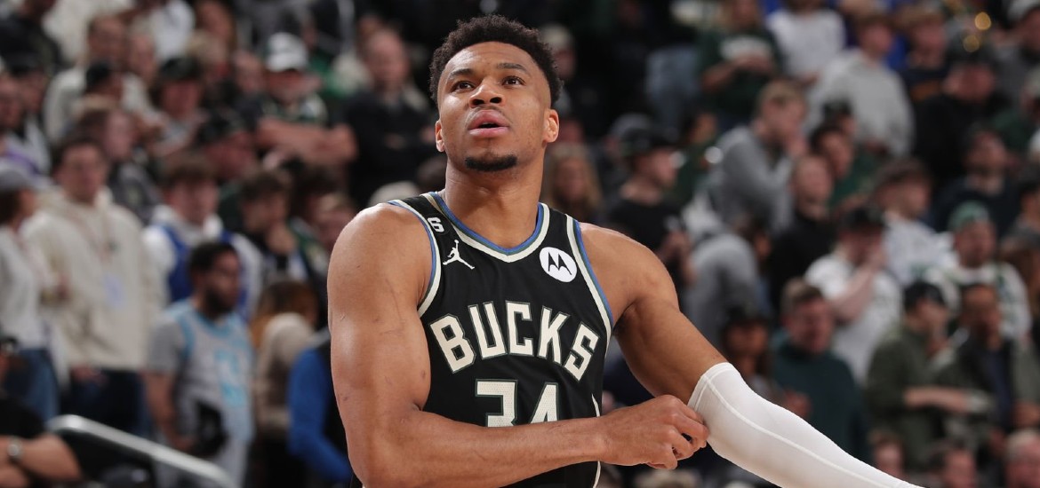 giannis-bucks-playoffs