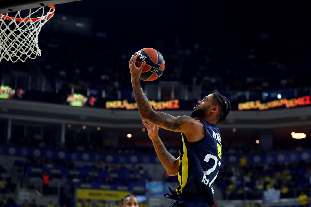 tyler_dorsey-fener-efes