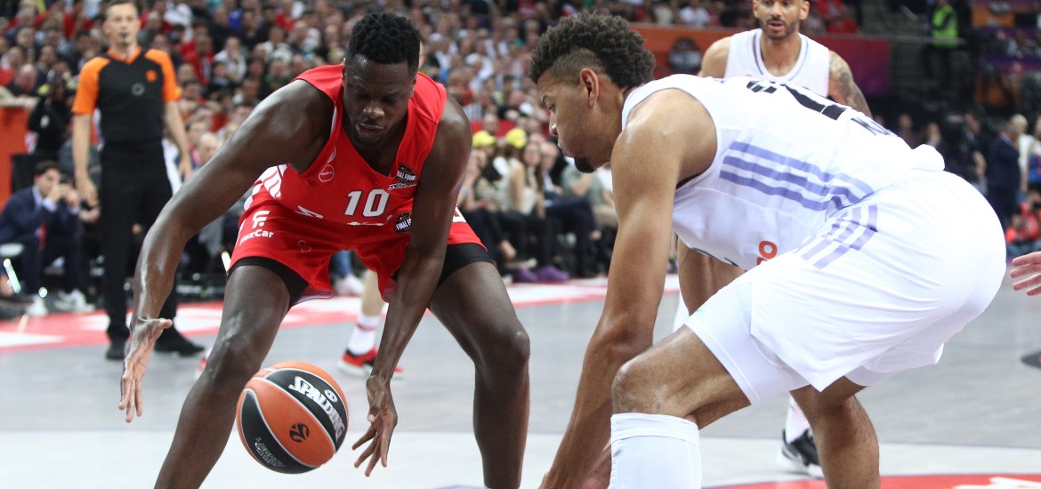 fall-tavares-oly-real