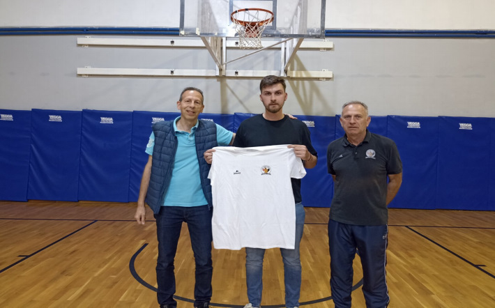 paganas-giorgos-kastoria-welcome