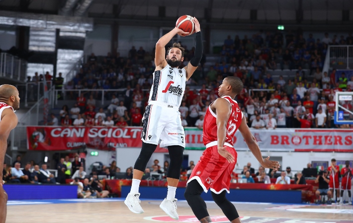 MARCO BELINELLI VIRTUS ARMANIA SUPER CUP ITALY 73-78 2023