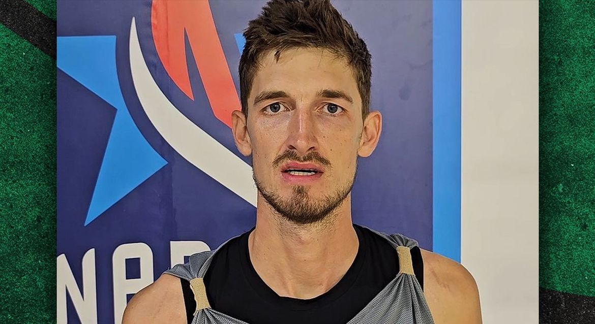 pleis-efes