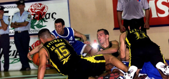 Dafni-esperos-kallitheas-retro