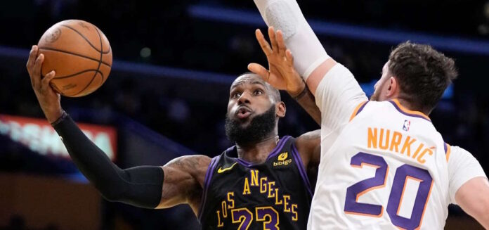 Λεμπρόν LeBron James