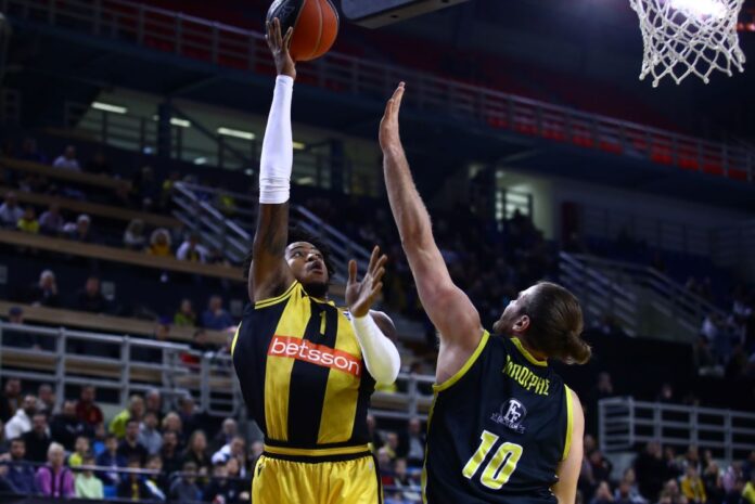justin-tillman-aek-marousi