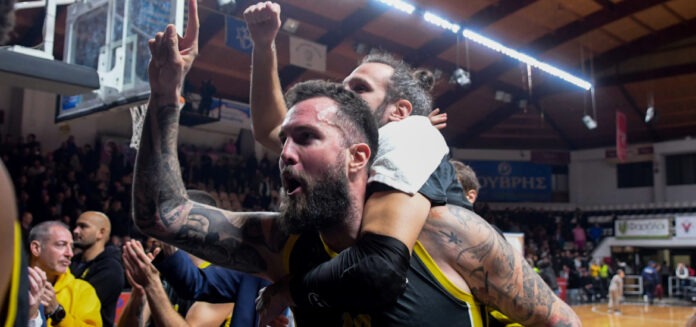 radulica-panigirizei-apollon-patron-marousi