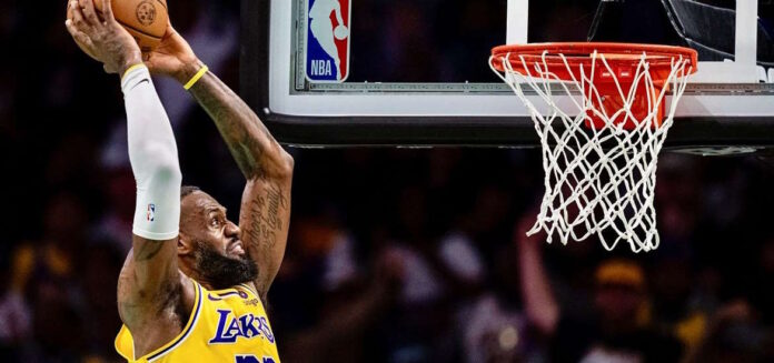 Λεμπρόν LeBron James