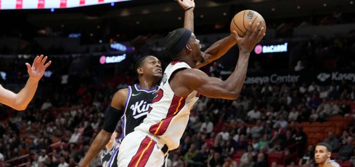 Μπάτλερ Jimmy Butler