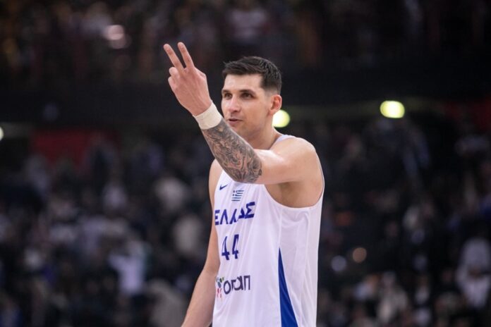 MITOGLOU_REKOR_ETHNIKI_TSEXIA