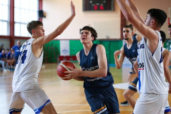 DEKA-Irakleio-panellinio-efivon