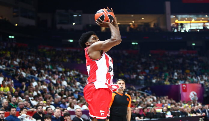 Mckissik OLY-FENER final four