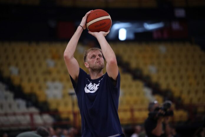 Charalambopoulos National Team