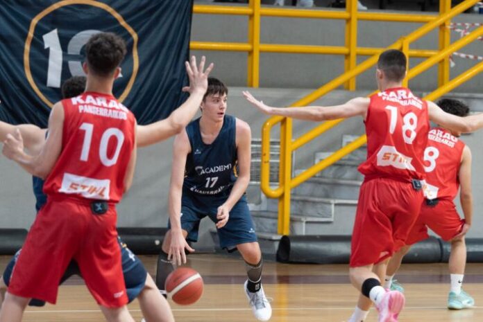 deka-panserraikos-paidon