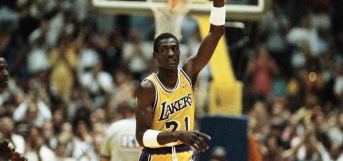 Κούπερ Michael Cooper