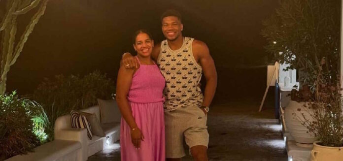 Αντετοκούνμπο Antetokounmpo Mariah