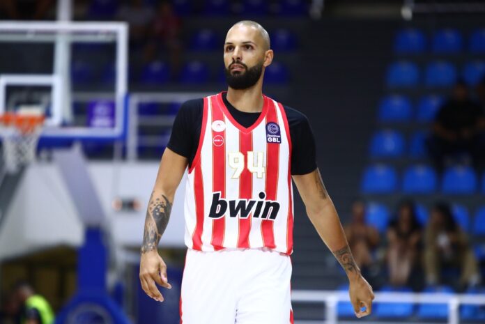 fournier-oly-peristeri-2