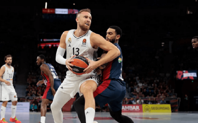 baskoniareal15-10-24musahoward