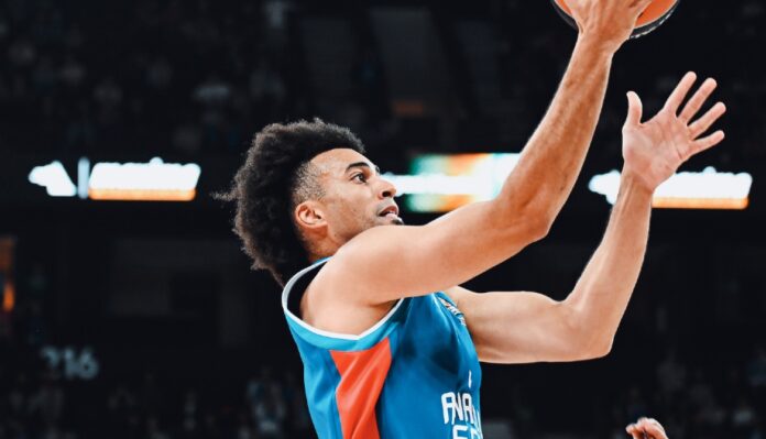 efes nwora