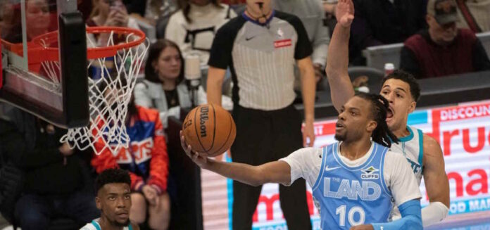 Καβαλίερς Darius Garland