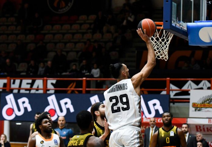 BASKET LEAGUE 2024-2025 / ÐÑÏÌÇÈÅÁÓ - ÁÅÊ (ÁÍÄÑÅÁÓ ÁËÅÎÏÐÏÕËÏÓ / EUROKINISSI)