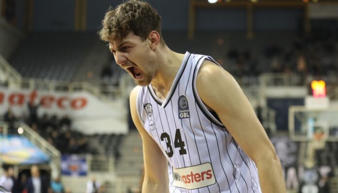 kreuser paok-2