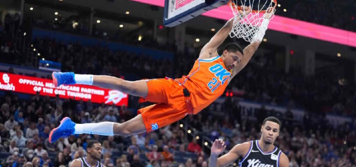 Θάντερ  Aaron Wiggins