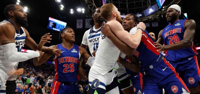 Τίμπεργουλφς Timberwolves Pistons