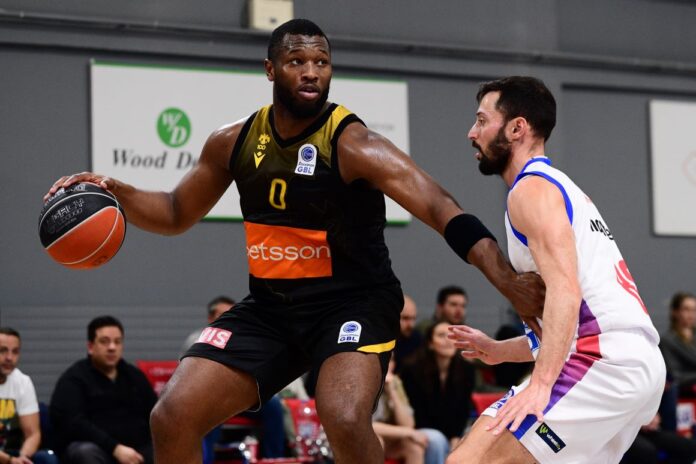 Gray-Gikas-Panionios-AEK
