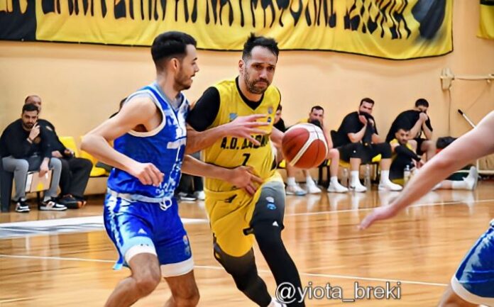 karampoulas-dafni-panelefsiniakos