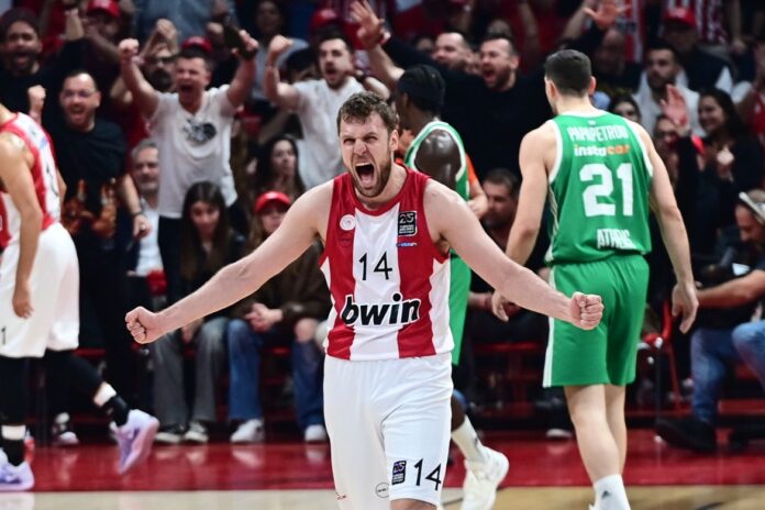 vezenkov-panigiriki-oly-pao