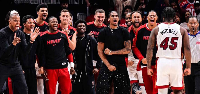 Χιτ Davion MItchell