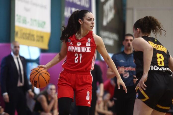 xristinaki-athinaikos-olympiacos