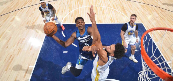 Τίμπεργουλφς Anthony Edwards