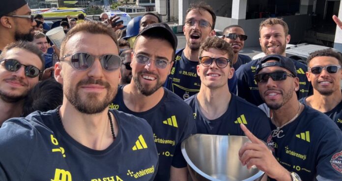 fenerbahce euroleague trophy