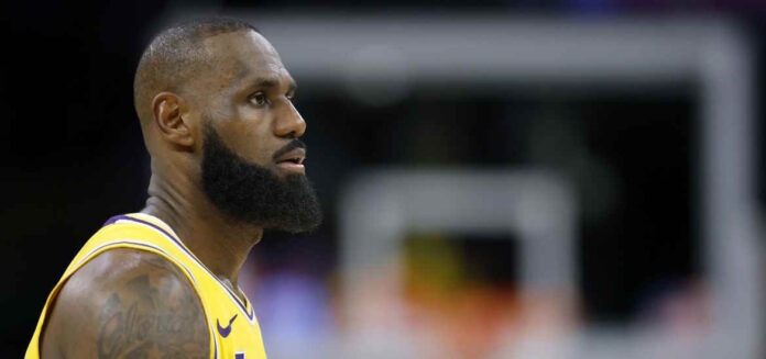 Λεμπρόν LeBron James