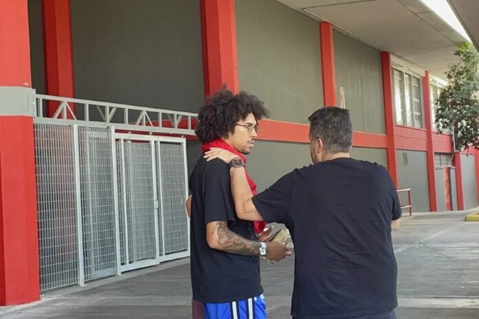 TYSON-WARD-SEF-ARRIVAL