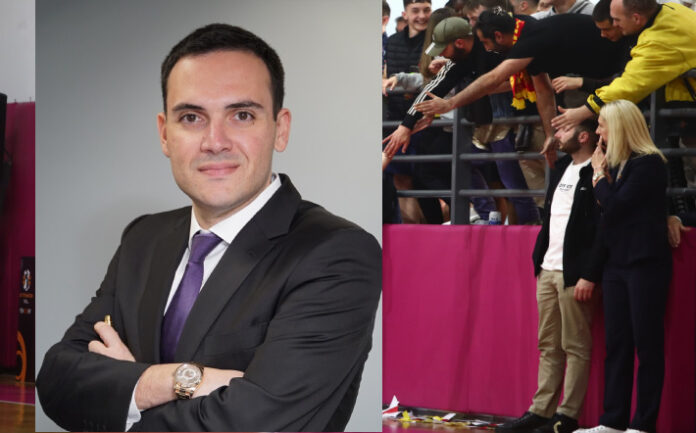 politis-xaris-athinaikos