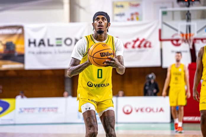 levicezaragoza15-8-24nichols