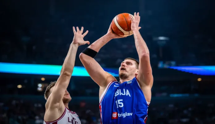 Jokic Serbia-letonia EuroBasket 2025