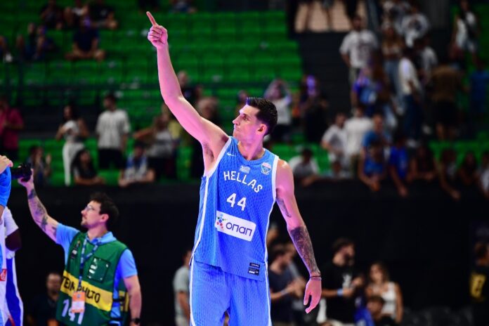 MITOGLOU-ETHNIKI-FILIKO (2)