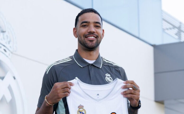 lyles-real-madrid-welcome