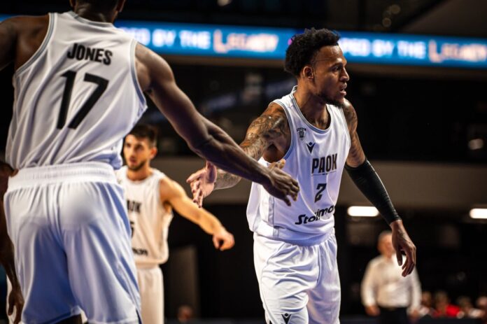 melvin-jones-paok-derby