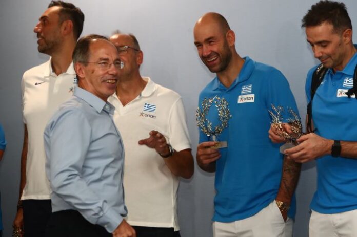 spanoulis-ethniki-elladas-epistrofi