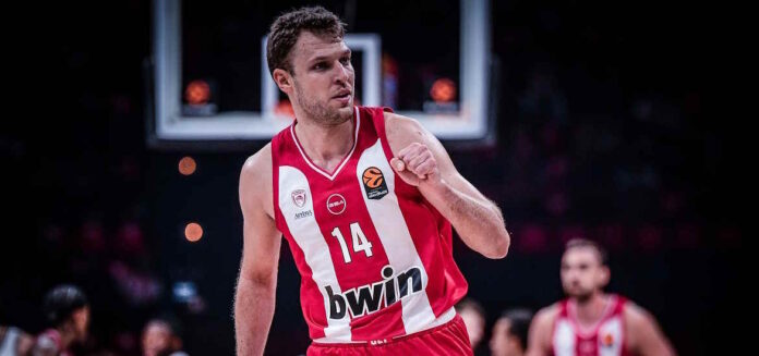 Βεζένκοφ Sasha Vezenkov