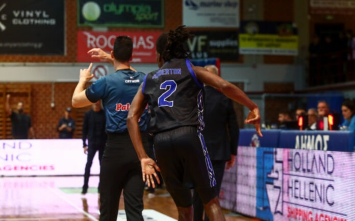 adderton-papagou-panigirizei-sto-lavrio