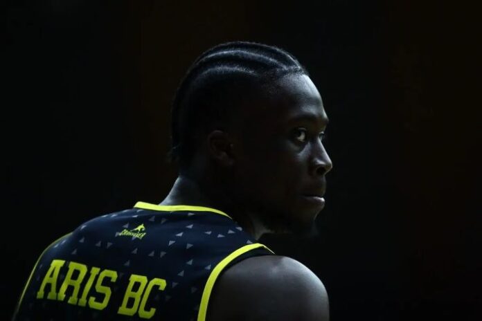 antentokoumpo-alex-aris