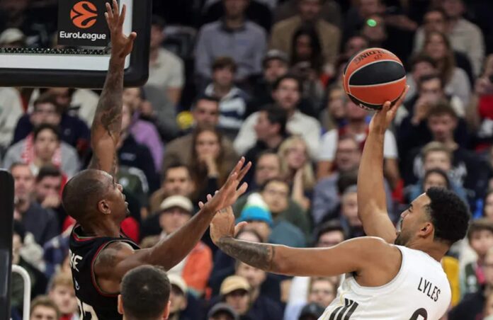 bayernreal28-10-25lylesmike