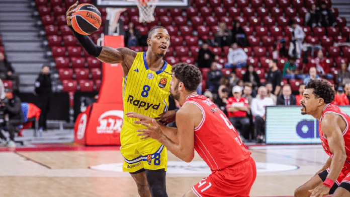 hapoelmaccabi8-10-25walkerIV